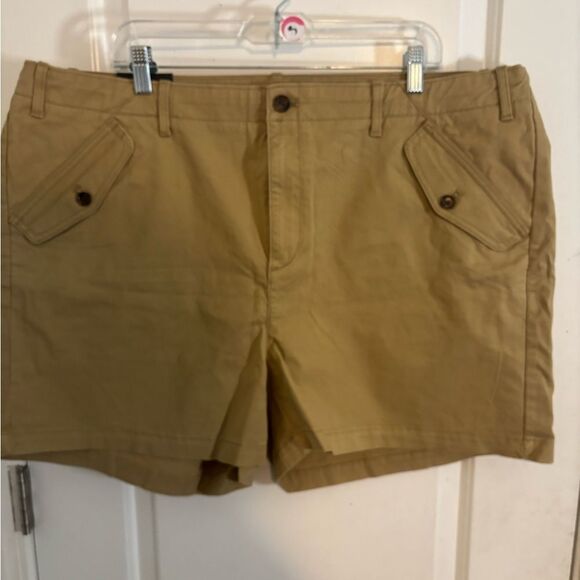 Banana Republic AUTHENTIC CHINO SHORT size 20 NWT BUNDLE OF 2 - Picture 6 of 9